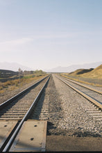 Load image into Gallery viewer, Canon Rebel 2000