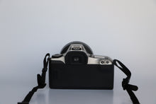 Load image into Gallery viewer, Canon Rebel 2000