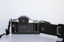 Load image into Gallery viewer, Canon Rebel 2000
