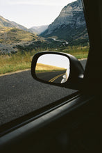 Load image into Gallery viewer, Canon Rebel 2000