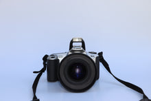 Load image into Gallery viewer, Canon Rebel 2000