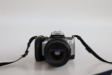 Load image into Gallery viewer, Canon Rebel T2