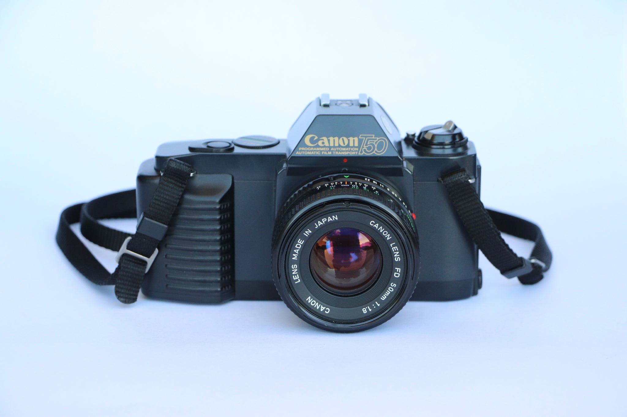 Canon T50 フィルムカメラ 35mm Canon T50 35mm Film Camera with 35-70mm lens (March 1983
